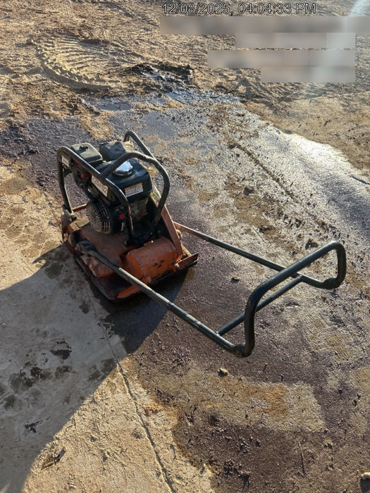 2022 Multiquip MVC88VTHW Plate Compactor, 20", w/Water Tank, Honda GX160