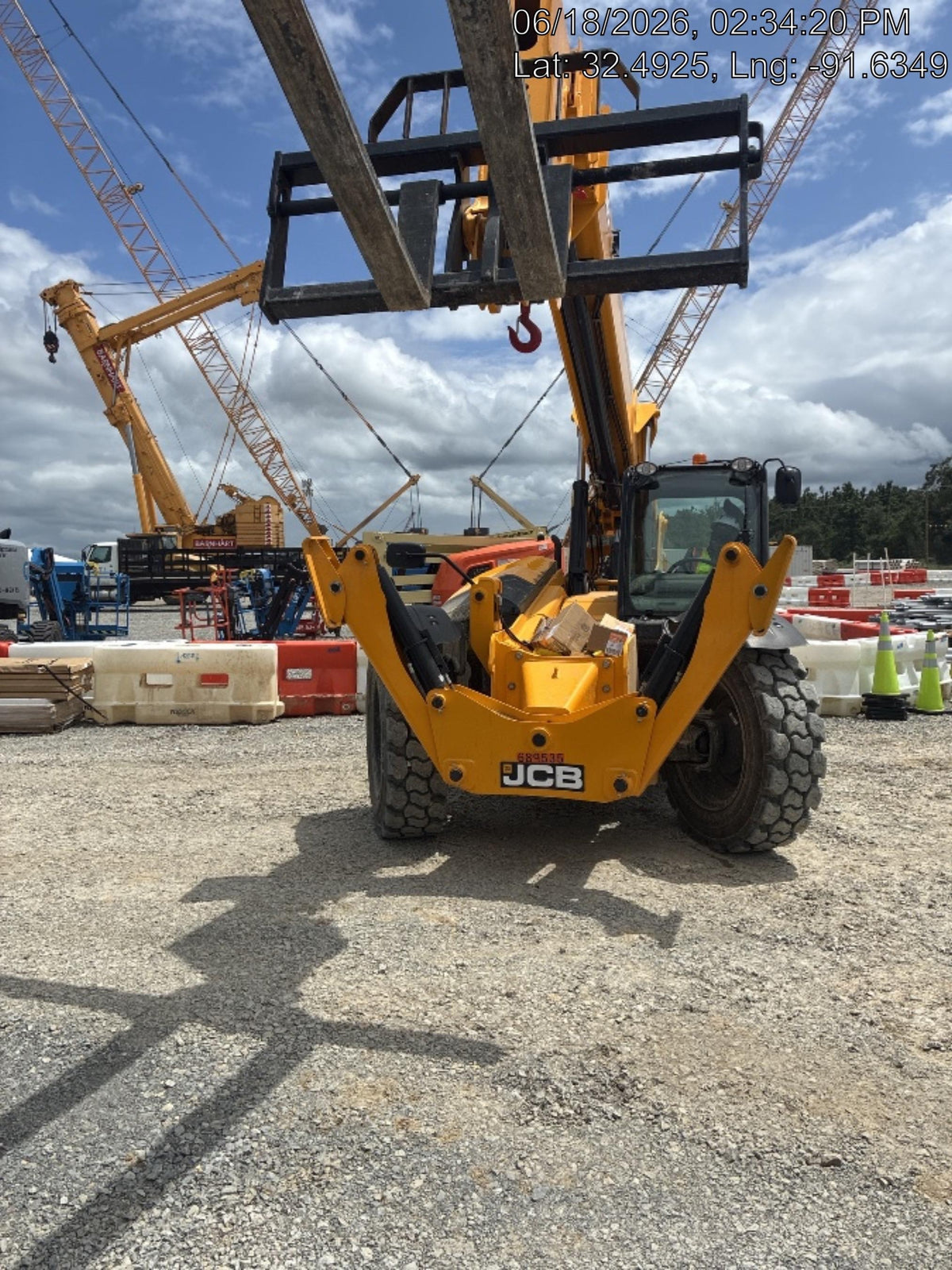 2026 JCB 510-56