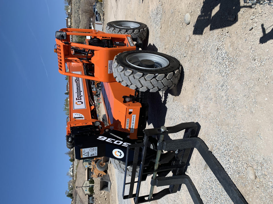 2021 JLG 6036