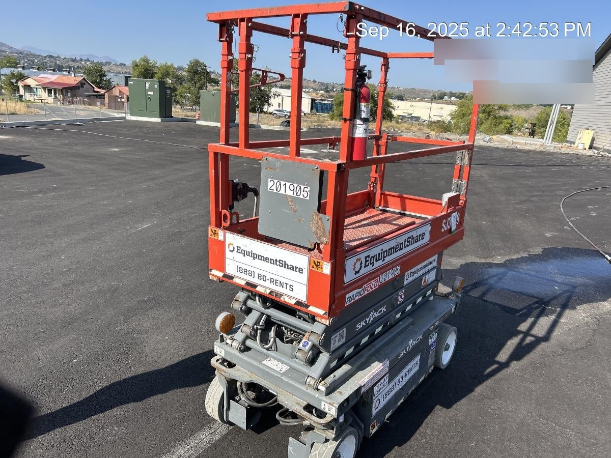 2021 SKYJACK SJ3219