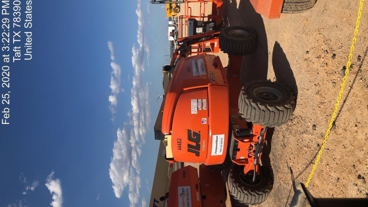 2019 JLG 450AJ