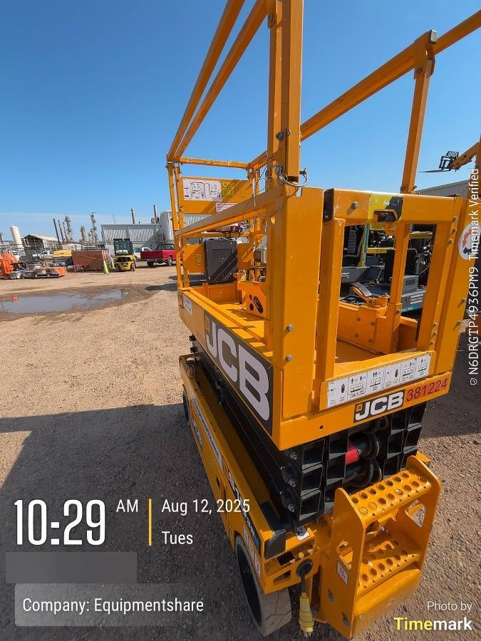 2024 JCB S1932E
