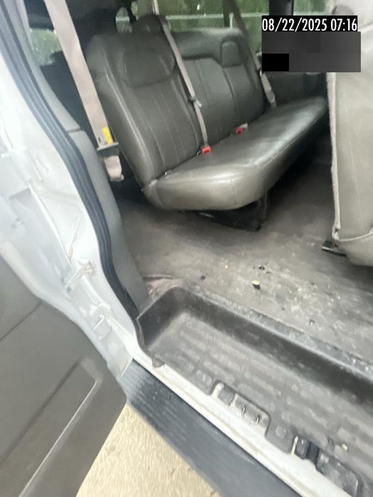 2023 CHEVROLET Express Van - Rental