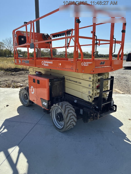 2023 JLG RT4069