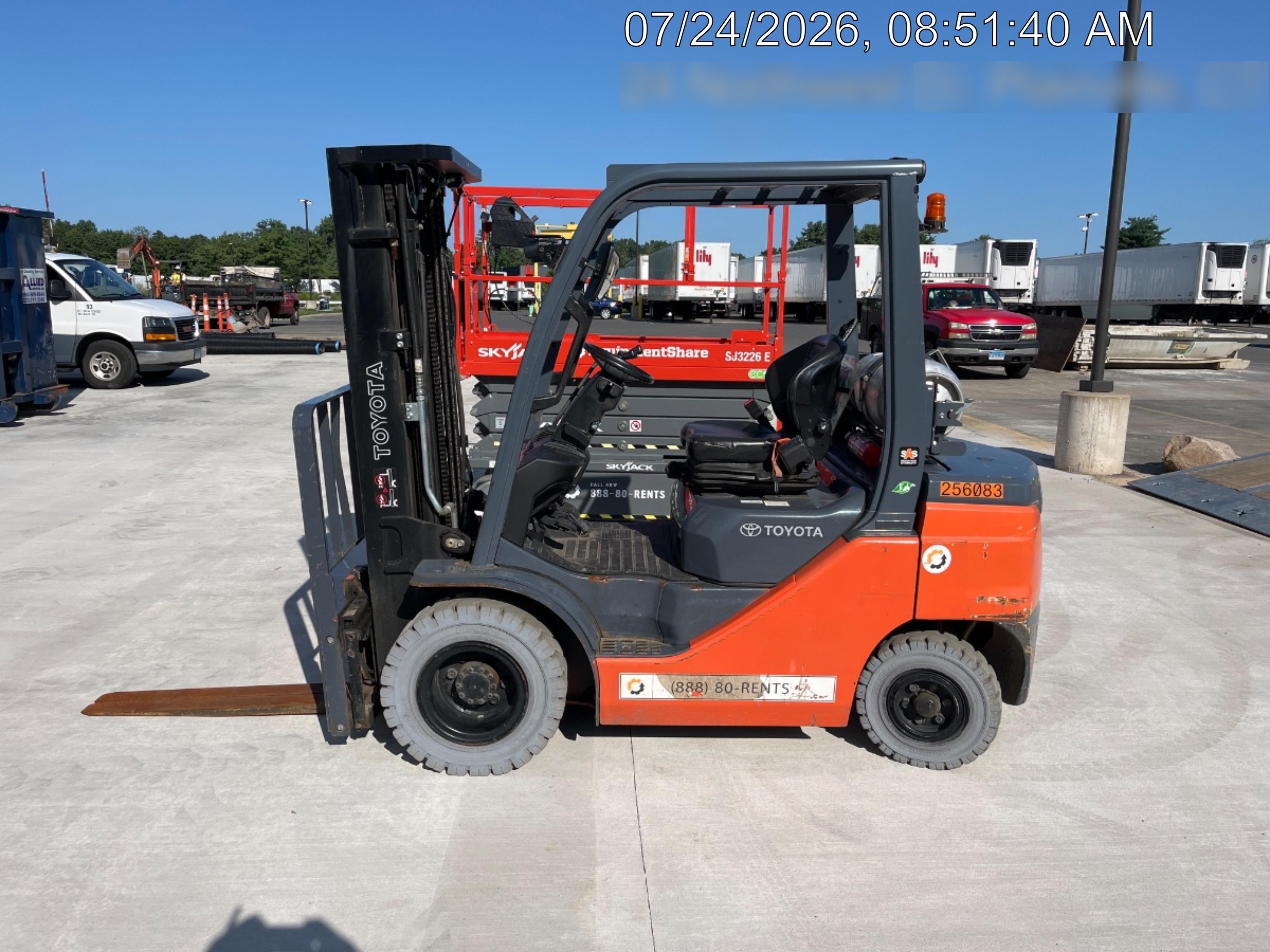 2022 TOYOTA 50-8FGU25