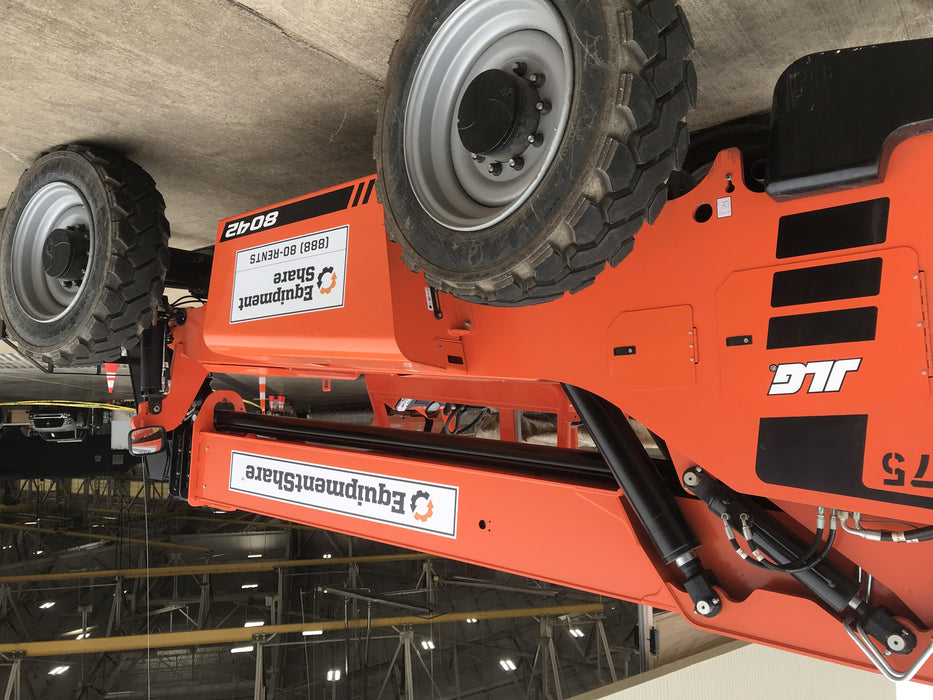 2020 Skytrak 8042 74 Hp, FF Tires, Work Lights, Beacon, Aux Hydraulics, Back up Alarm, Lifting Eye, ES Decals