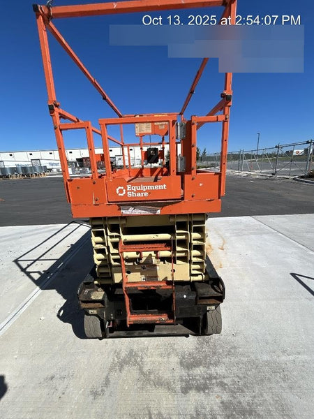 2022 JLG ES3246