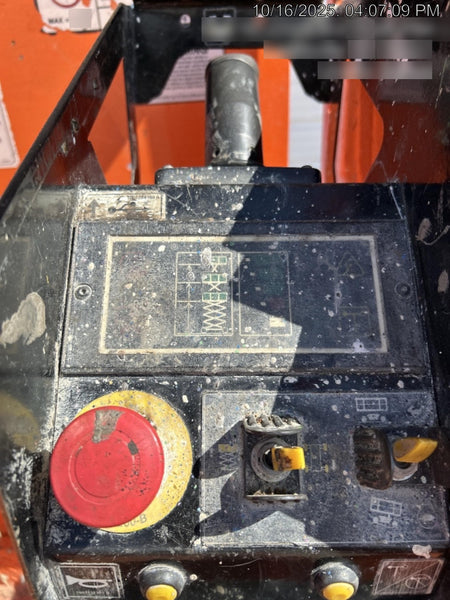 2022 JLG ES2632