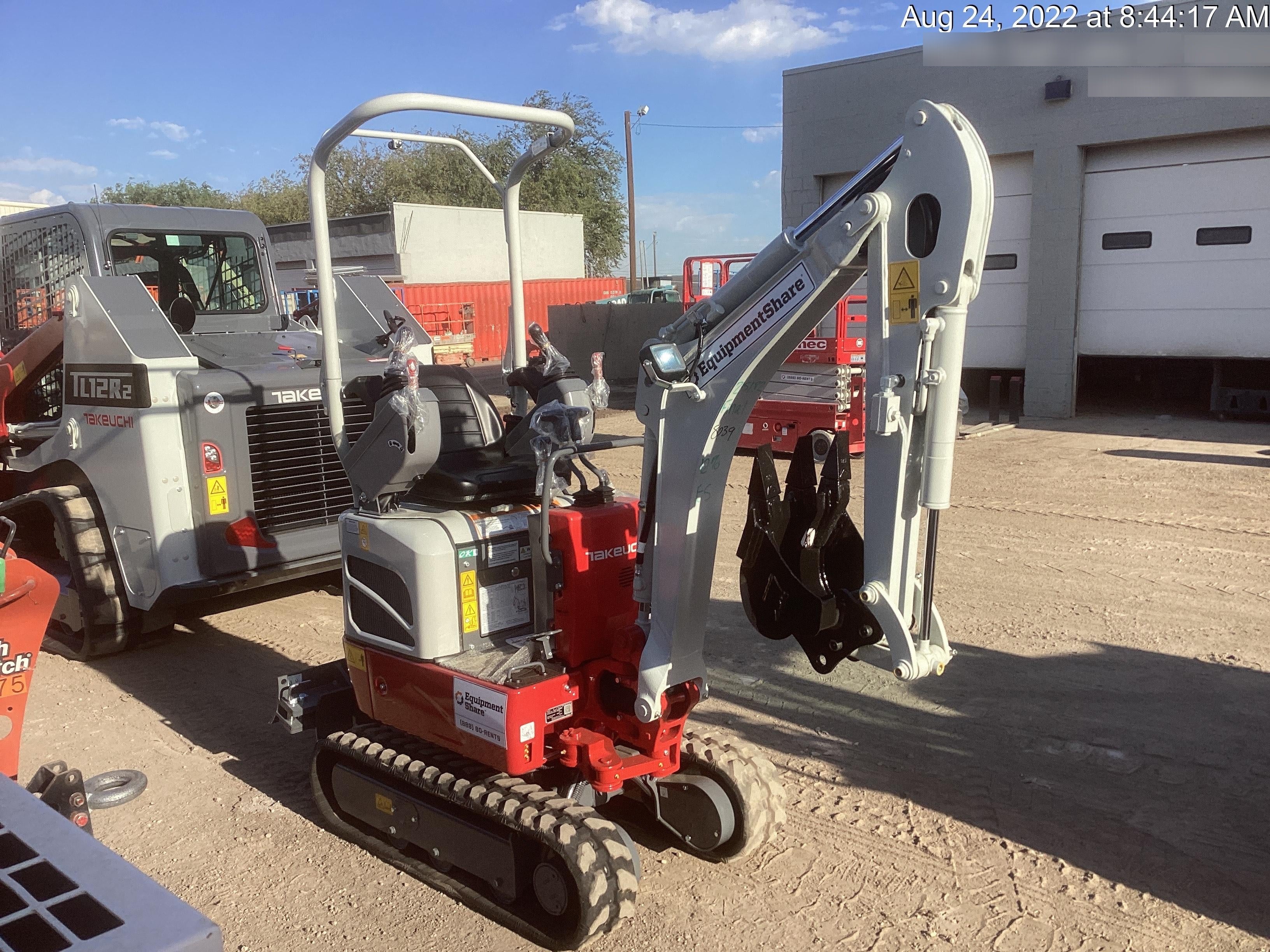 2022 TAKEUCHI TB210R