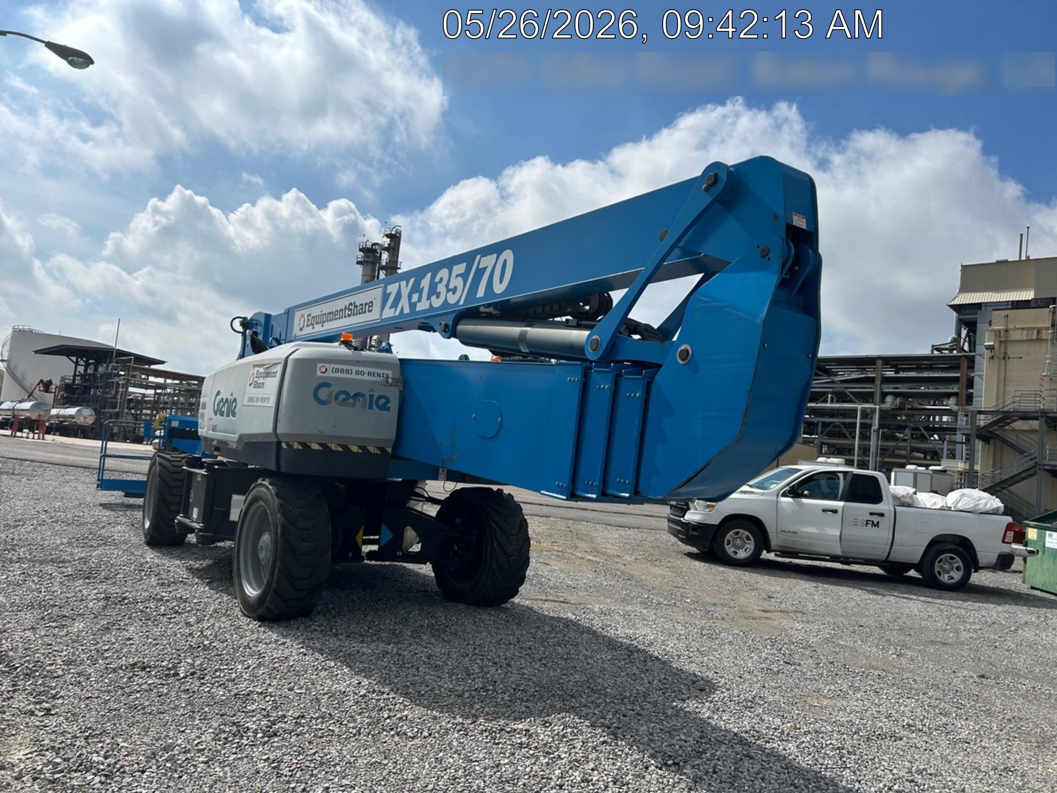 2021 GENIE ZX-135/70