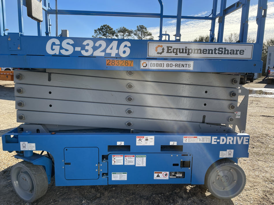 2022 GENIE GS-3246