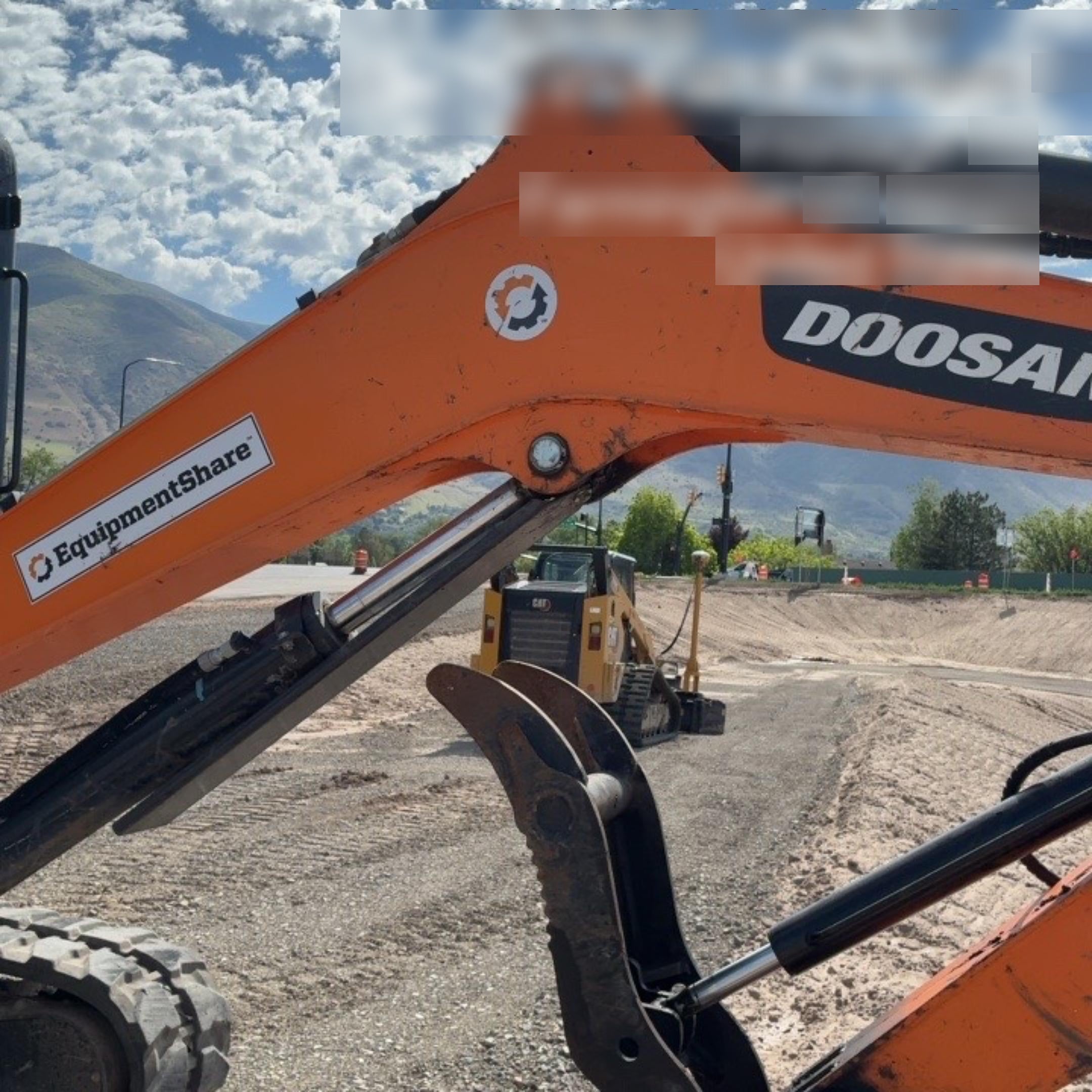 2020 DOOSAN DX50-5