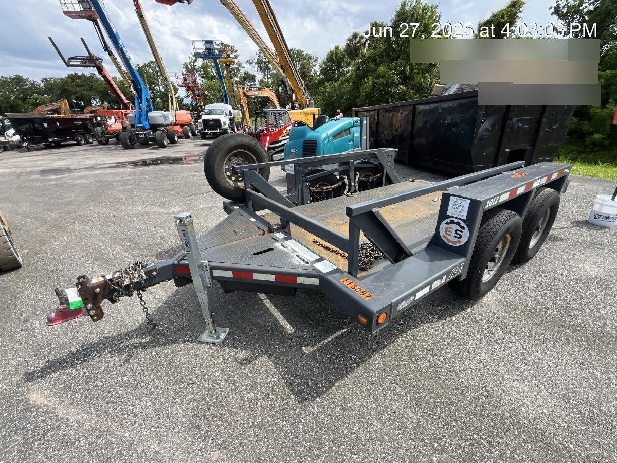 2018 JLG 1012