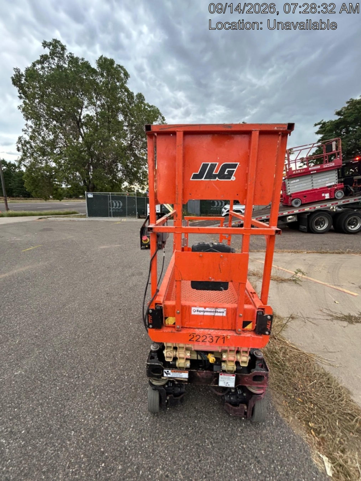 2022 JLG ES1330L