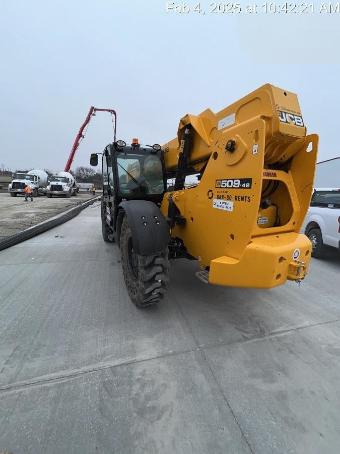 2023 JCB 509-42