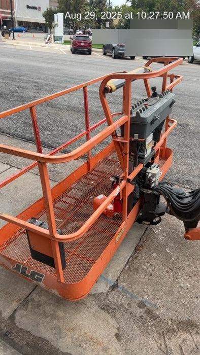 2019 JLG 600AJ