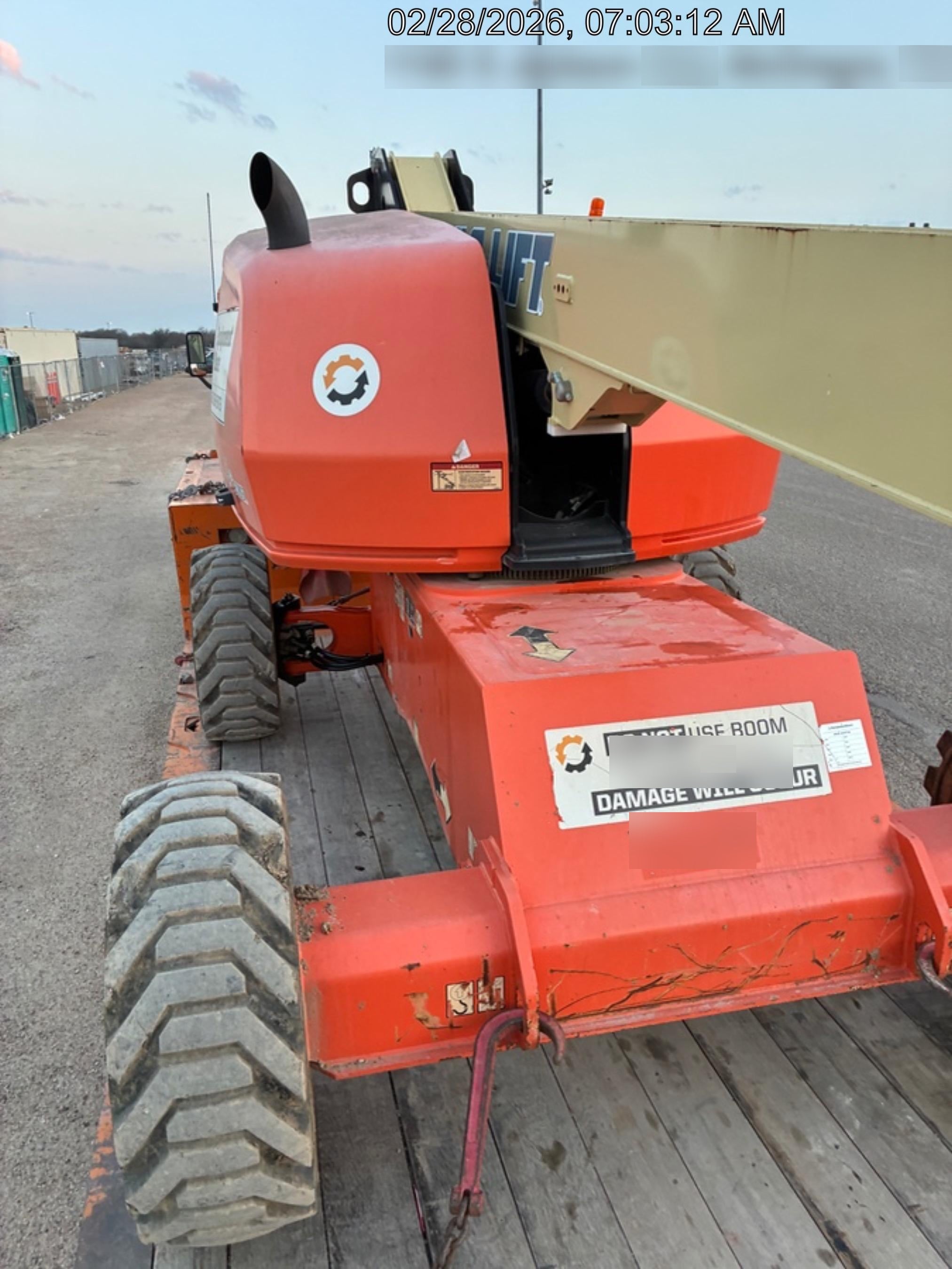 2019 JLG 460SJ