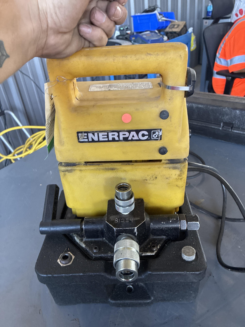 2040 ENERPAC PUJ1200B