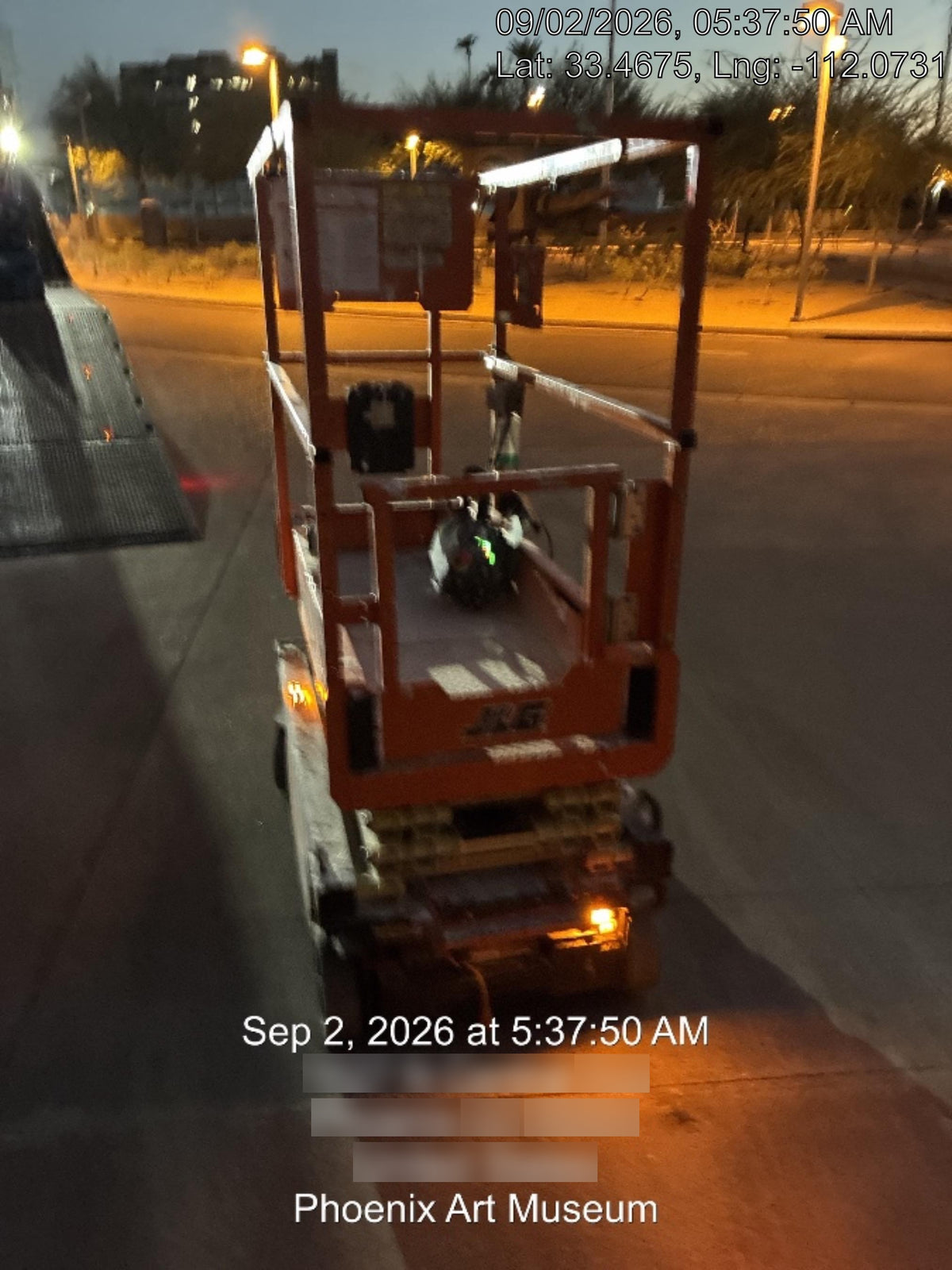 2021 JLG ES1330L