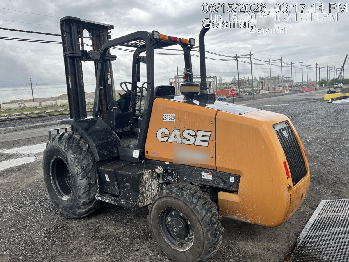 2023 CASE 588H