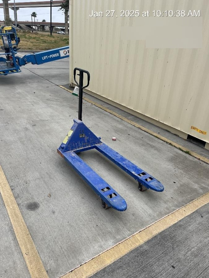 2021 STRONGWAY 5500 lb Pallet Jack