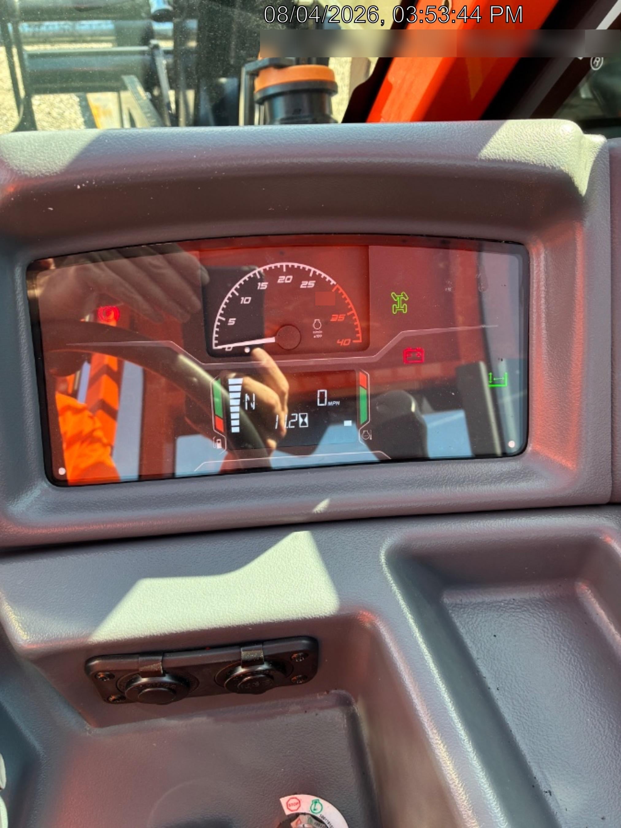 2026 JLG 519