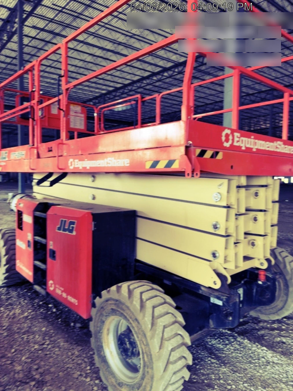 2023 JLG RT4394