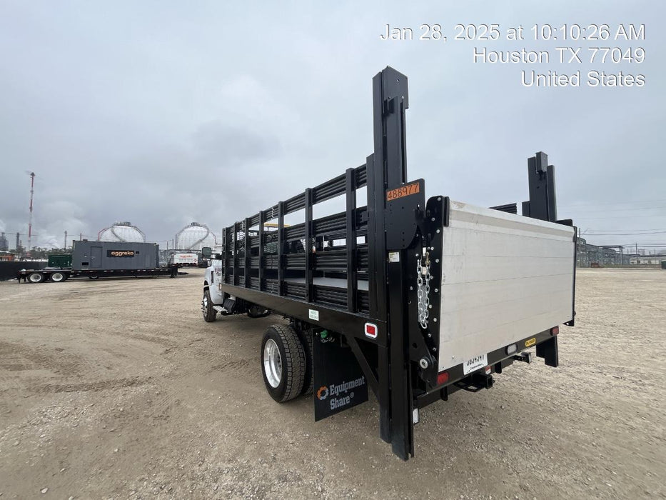 2024 CHEVROLET C5500 Stake Bed - Rental