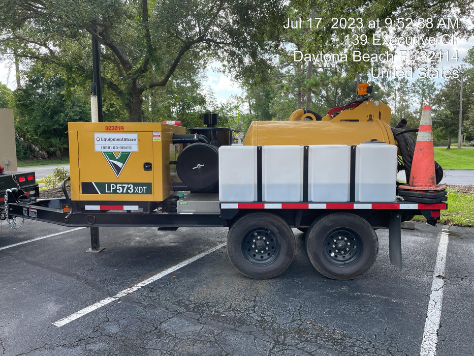 2023 Vac-Tron LP573XDT T4 Koehler Diesel Engine, 500 Gallon Debris Tank, x2 100 Gallon Water Tanks