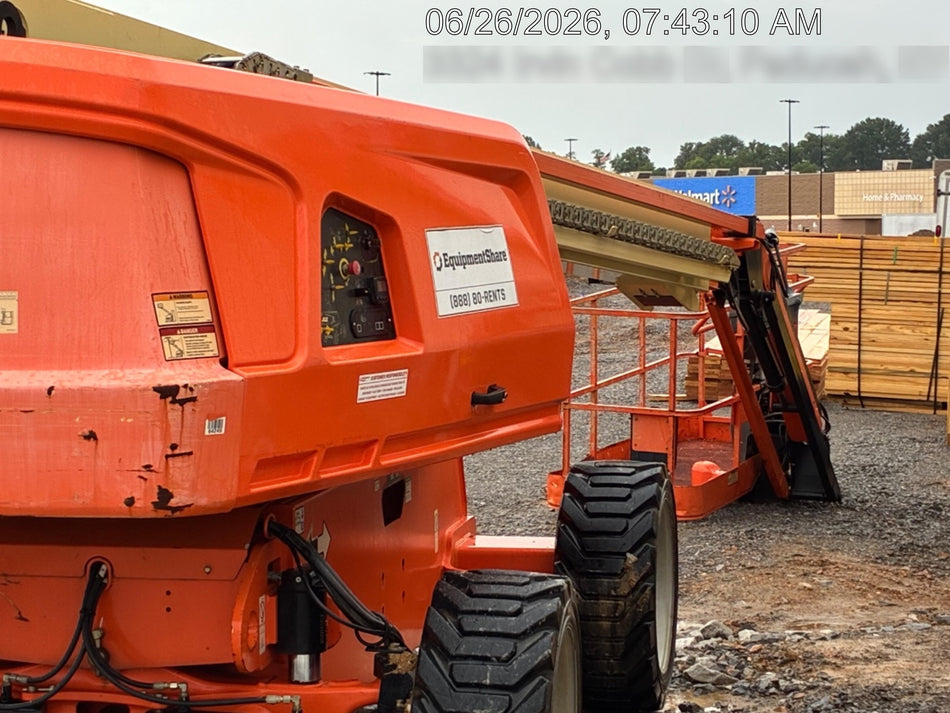 2018 JLG 660SJ