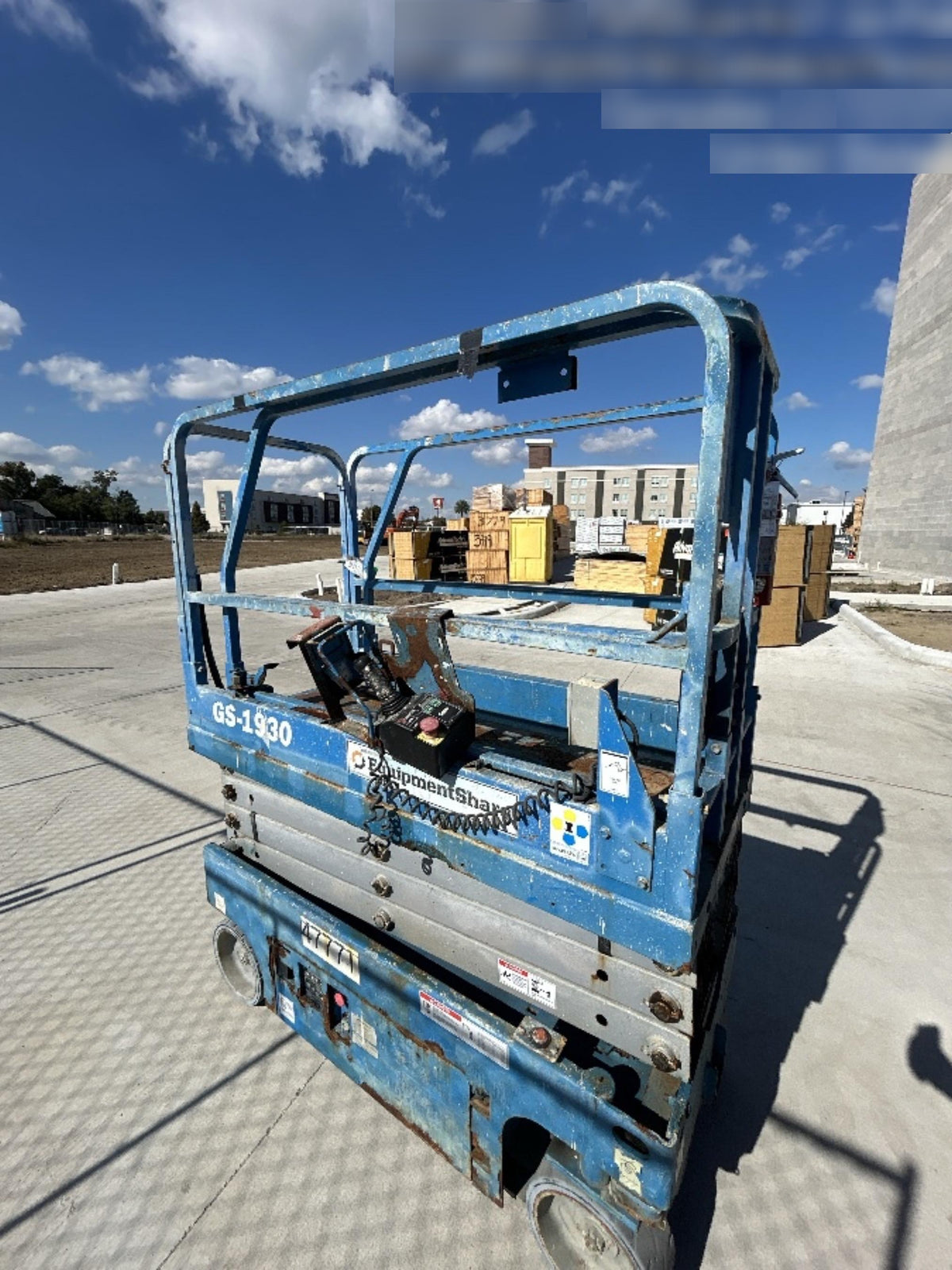 2019 Genie GS-1930 Fixed Rails with Chain Entry