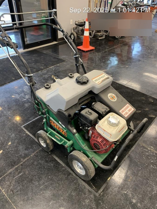 2022 BILLY GOAT AE401H