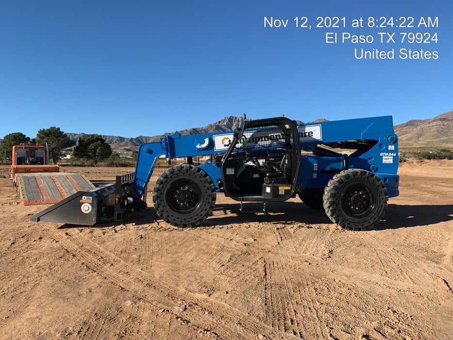 2021 GENIE GTH-844