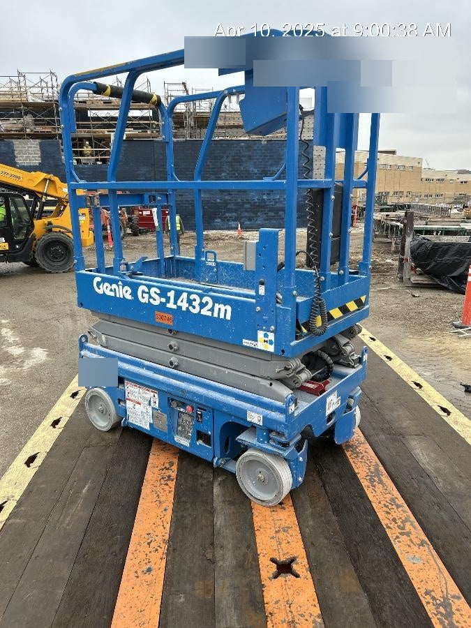 2023 GENIE GS-1432