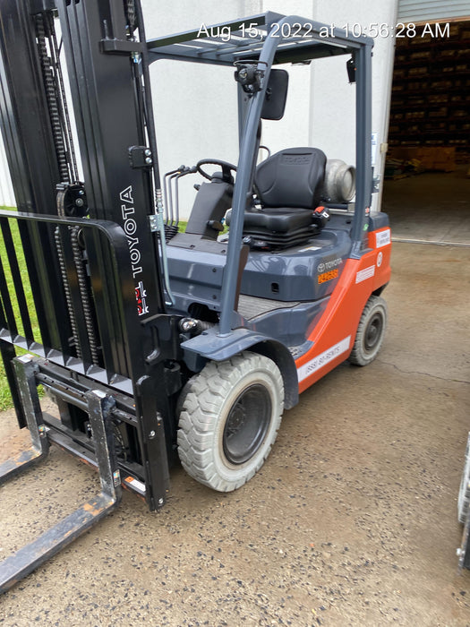 2022 TOYOTA 50-8FGU25