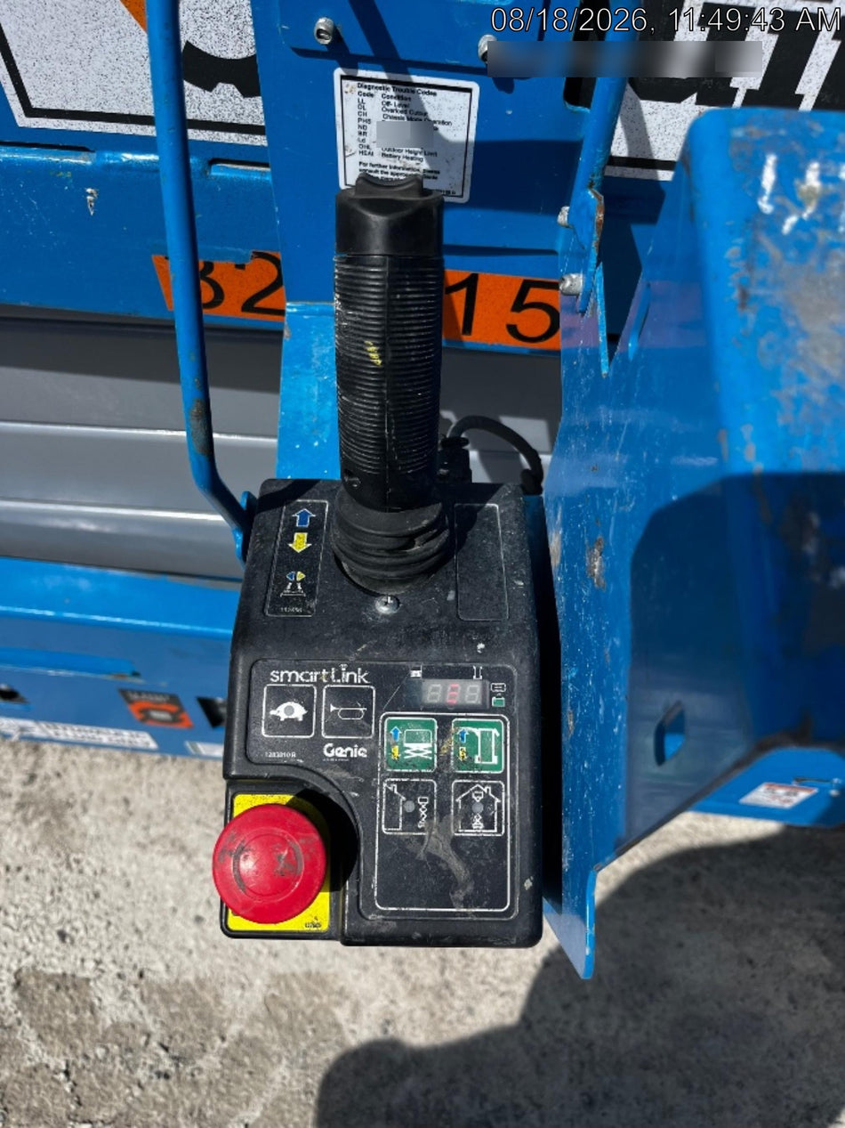 2023 GENIE GS-2632