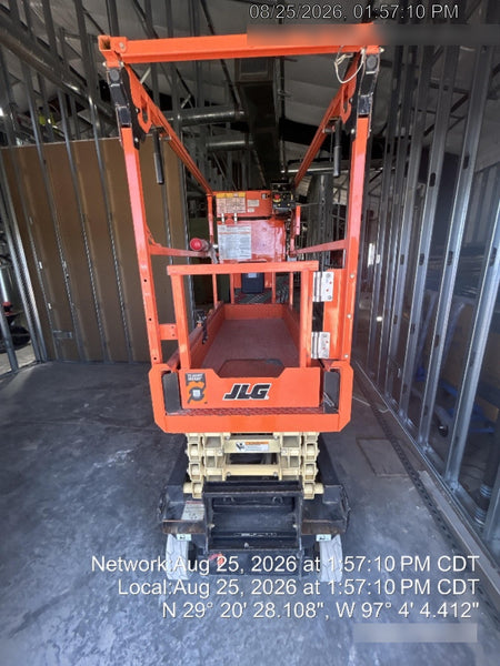 2025 JLG ES1932