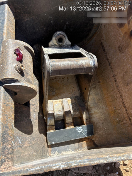 2025 TAKEUCHI 36" Bucket - Takeuchi