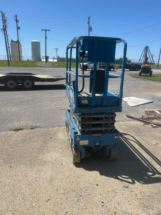 2019 Genie GS-1930 Fixed Rails with Chain Entry