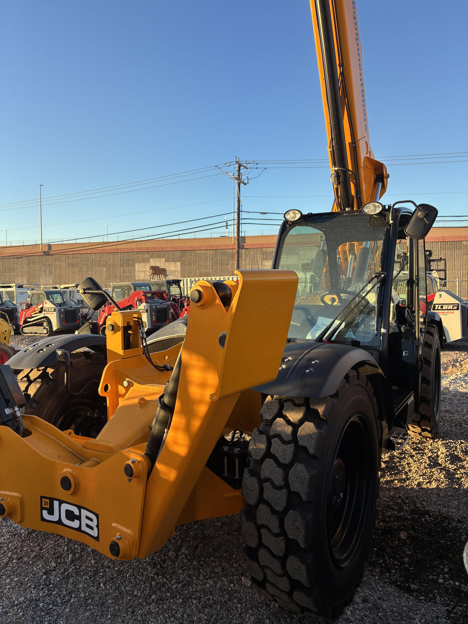 2026 JCB 510-56