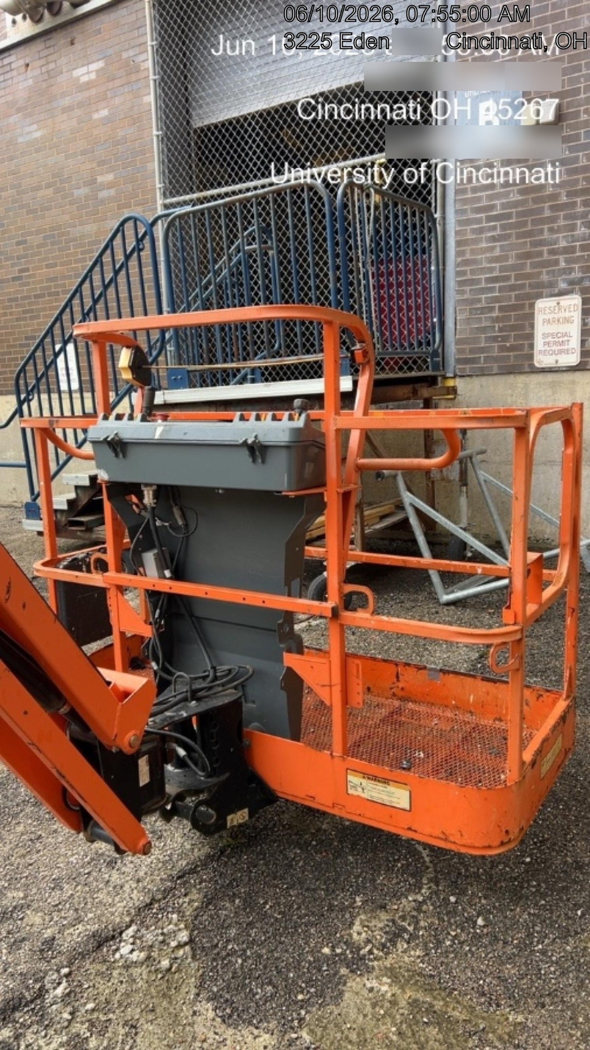 2019 JLG 450AJ
