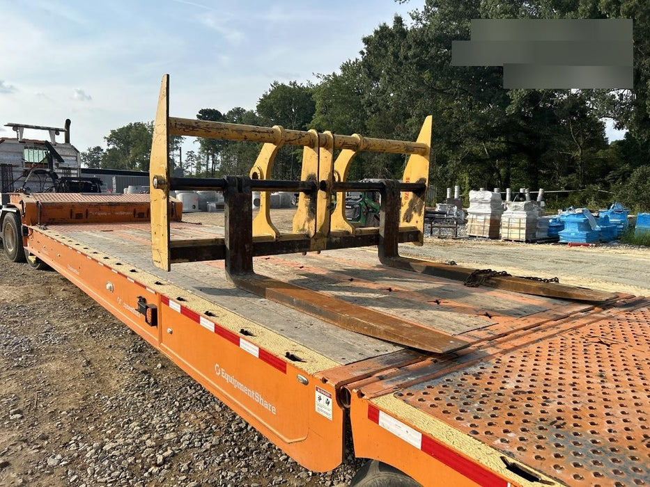 2020 JOHN DEERE 96" Loader Fork Carriage - John Deere