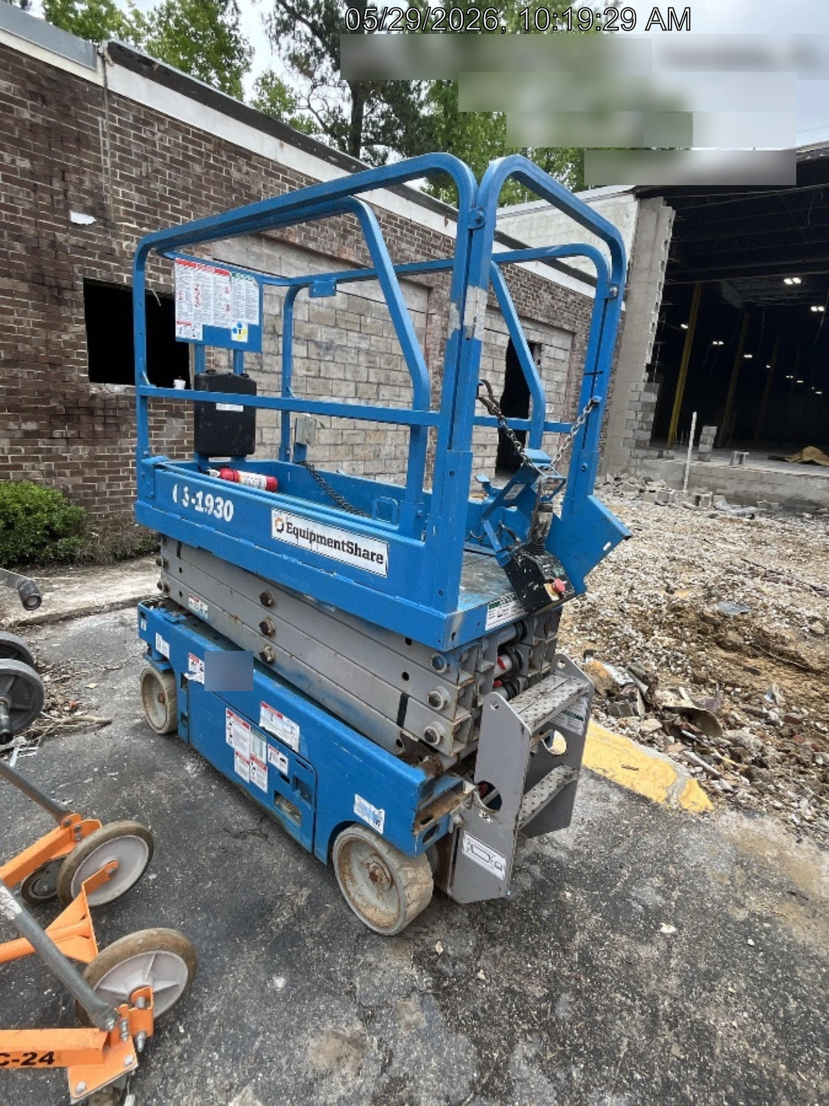 2019 Genie GS-1930 Fixed rails with chain Entry