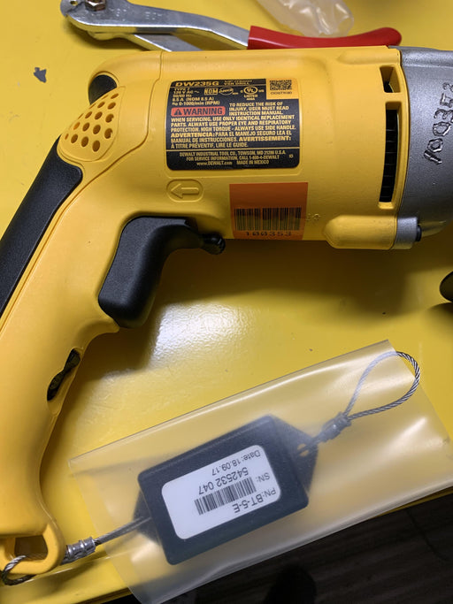2020 DEWALT DW235G