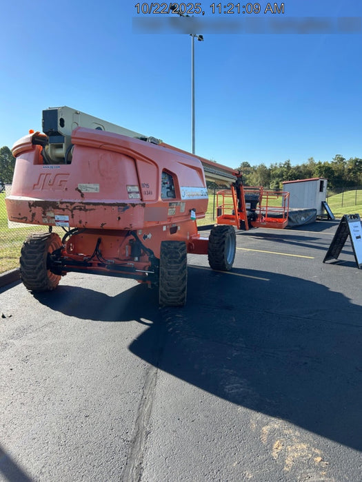 2018 JLG 660SJ