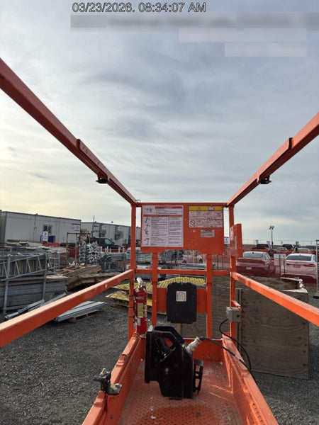 2022 JLG ES2632