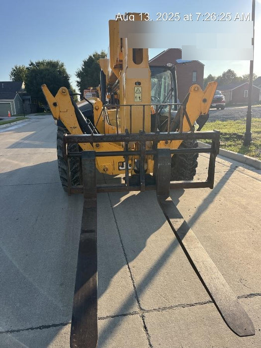 2020 JCB 510-56