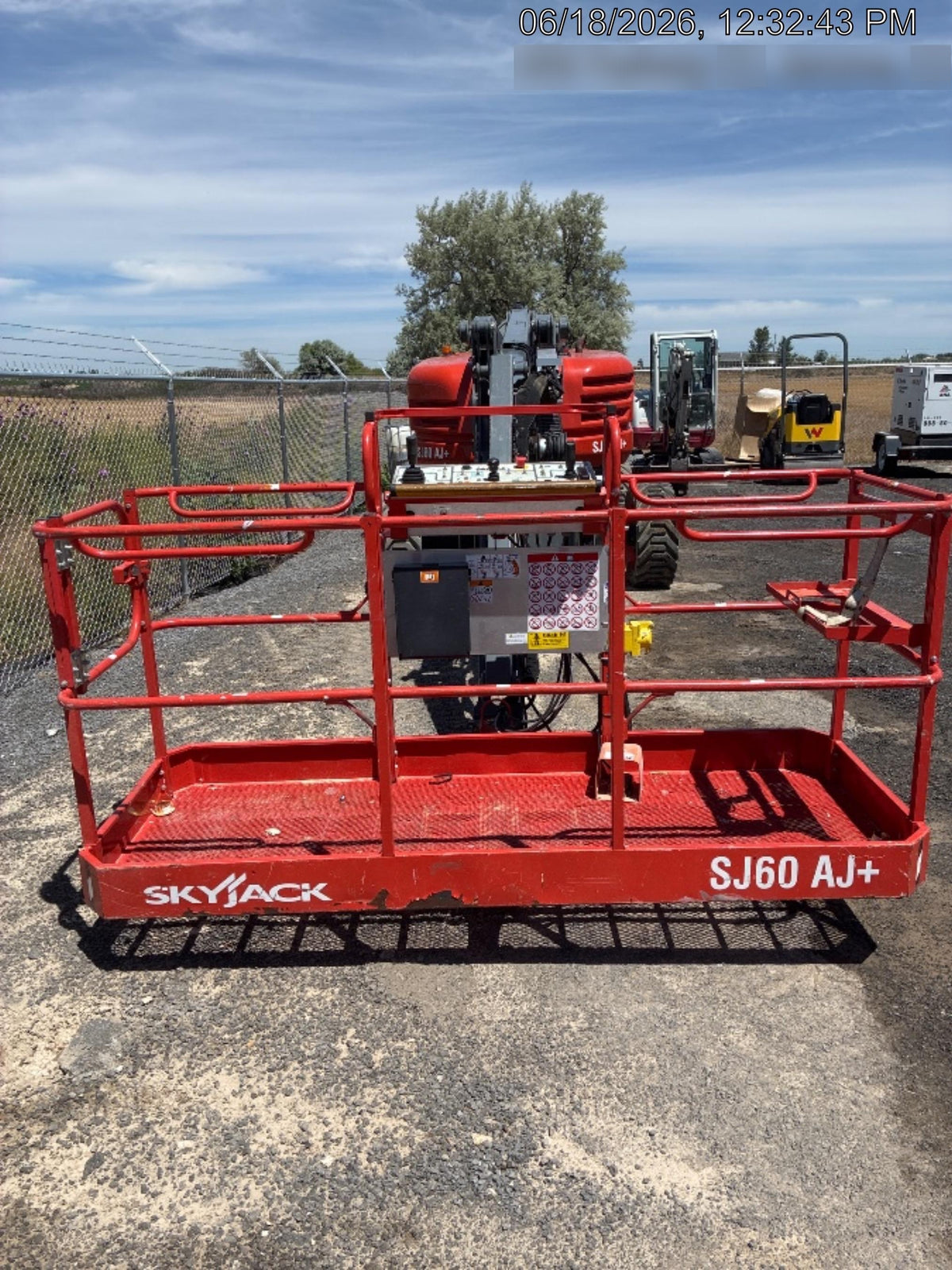 2024 SKYJACK SJ60 AJ+