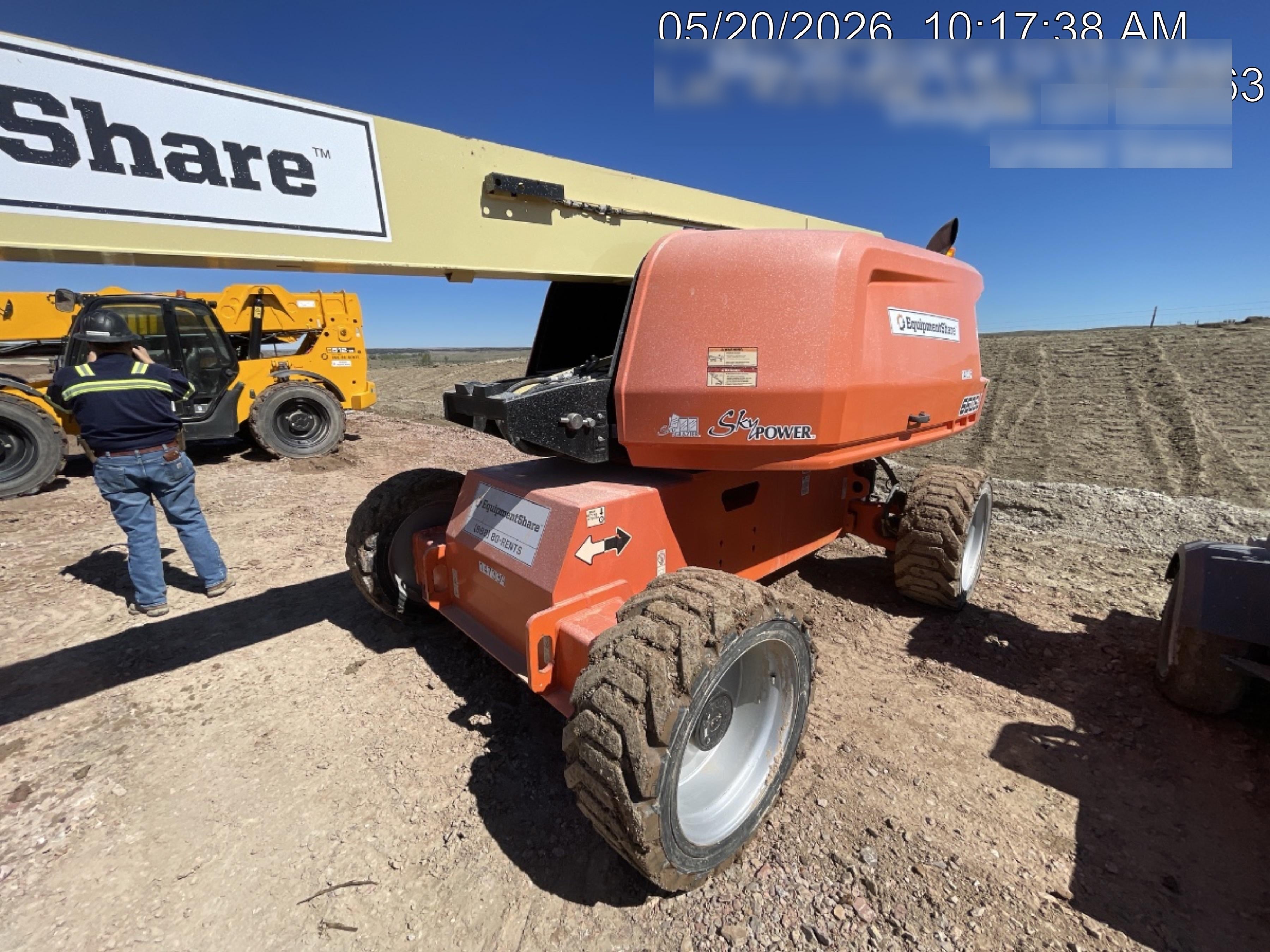 2021 JLG 660SJ