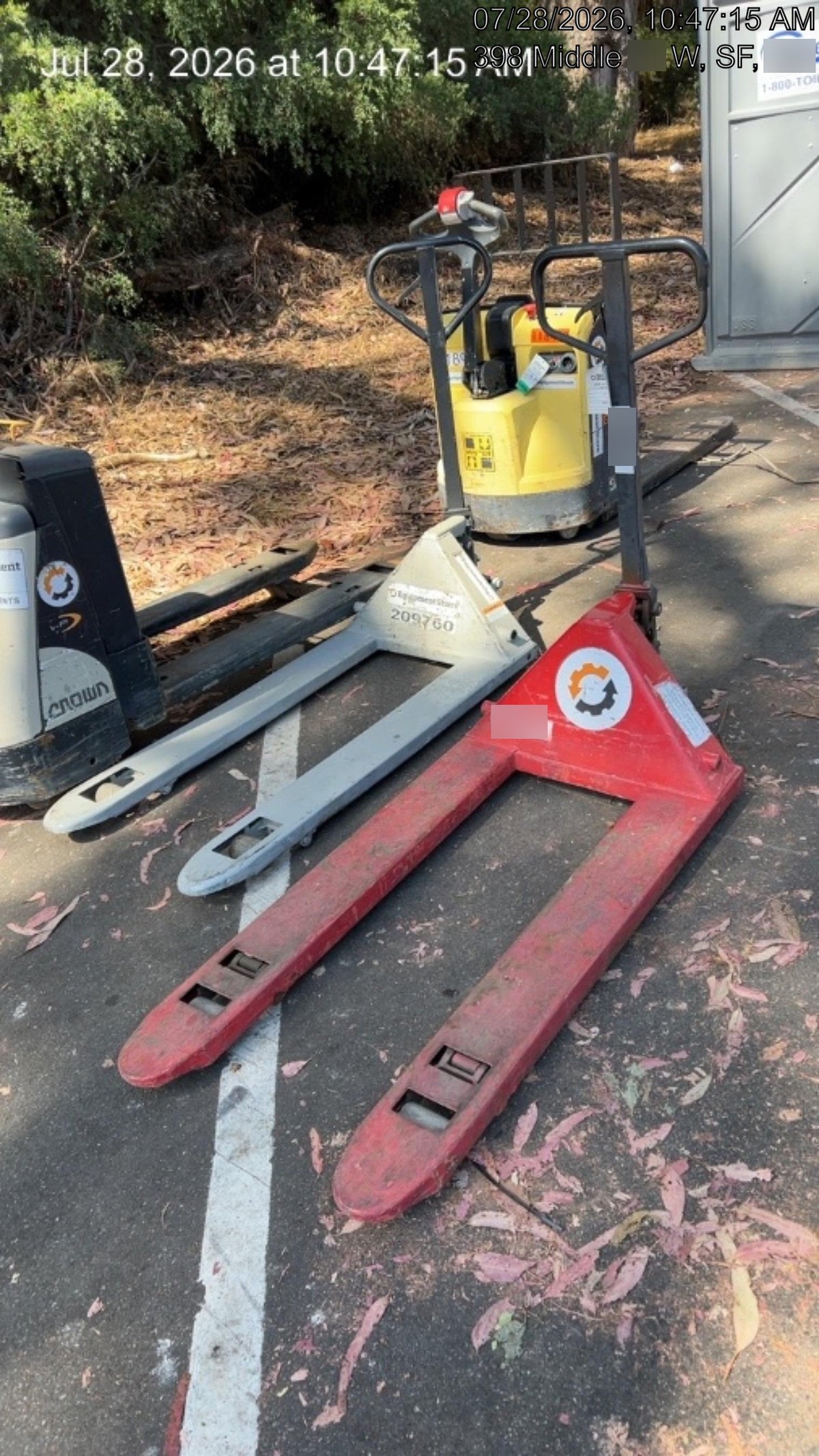 2019 HAUL MASTER 2.5 Ton Manual Pallet Jack